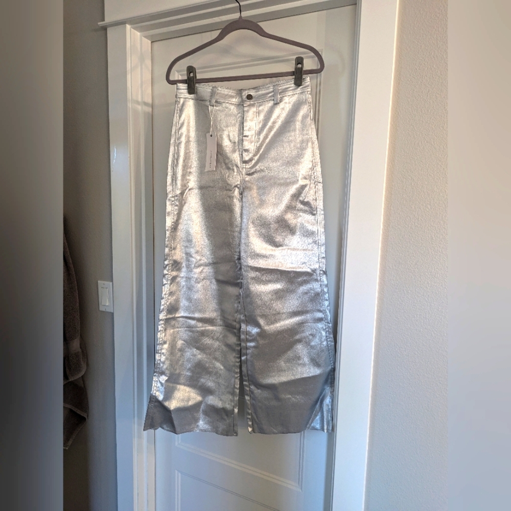Metallic Silver Wide-Leg Pants - Silver
